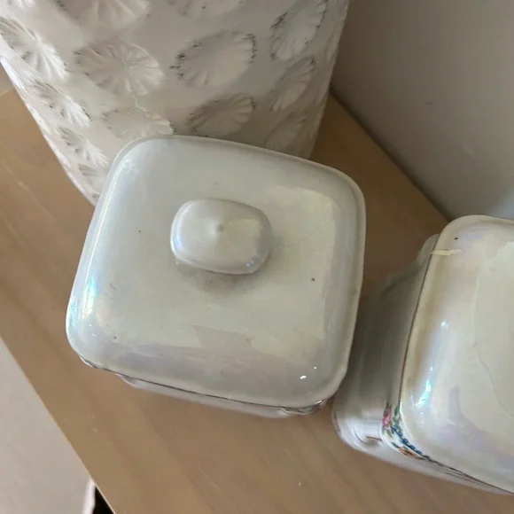 Vintage 1920s Victoria China Czechoslovakia Floral Ceramic Flour Sugar Canisters - Picture 4 of 14